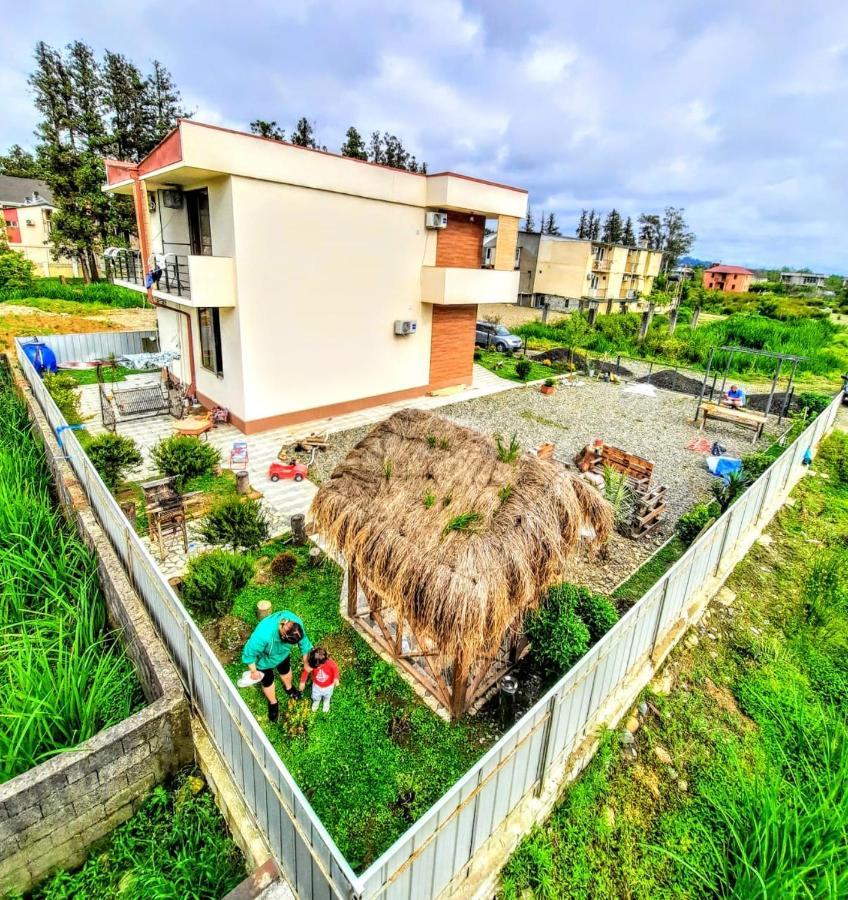 Lovely Villa يوريكي المظهر الخارجي الصورة